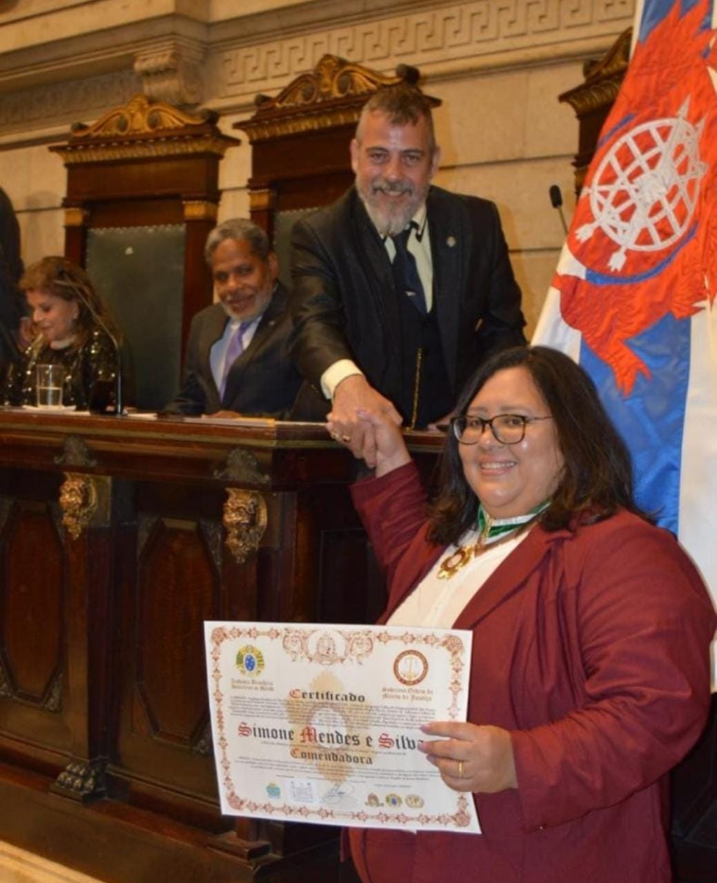 Delegado Municipal de Itaboraí/RJ prestigia cerimônia de honrarias no Palácio Pedro Ernesto